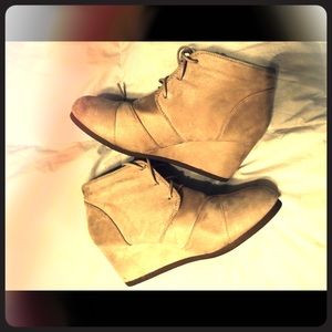 Light cream colored wedge booties